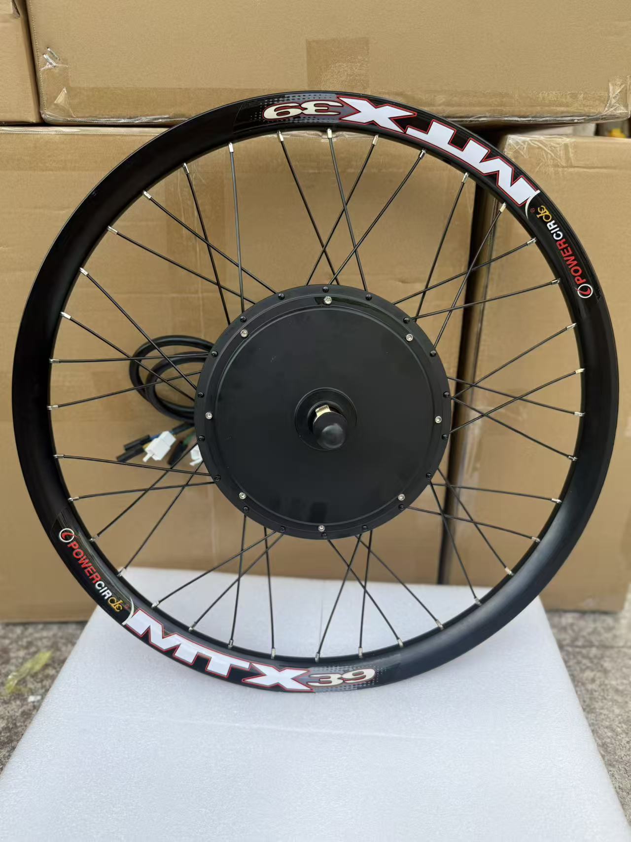 Kit di conversione e-bike 48V  - 72V 5000W Hub Motor Kit recensione e prezzo